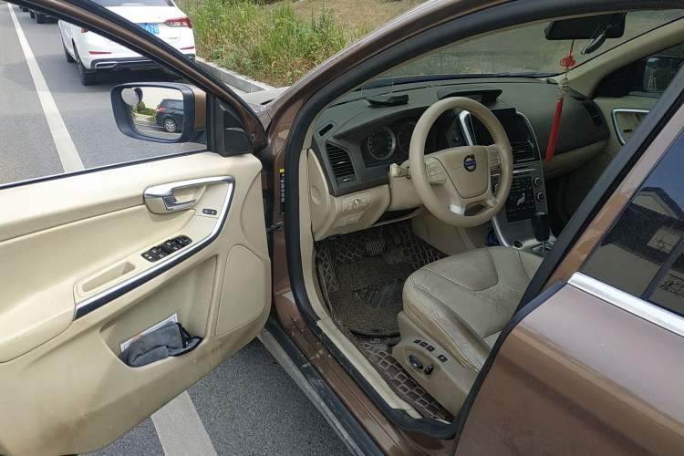 Used Volvo XC60 2010 T6 AWD Zhiya Edition Driver Seat