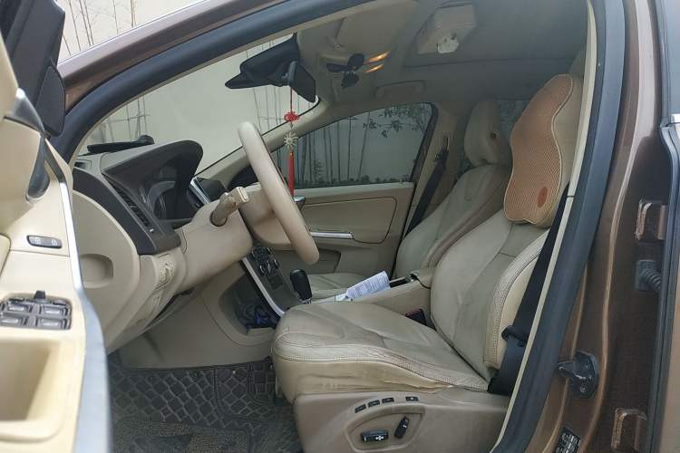 Used Volvo XC60 2010 T6 AWD Zhiya Edition Left Front Seat
