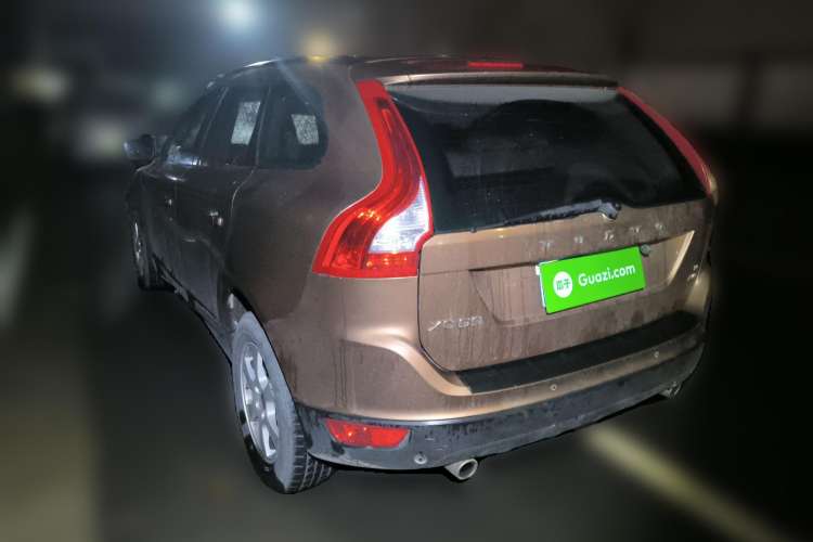 Used Volvo XC60 2010 T6 AWD Comfort Edition Rear Left 45 Deg