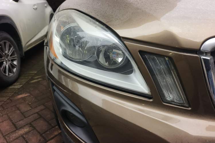 Used Volvo XC60 2010 T6 AWD Zhiya Edition Right Front Headlight