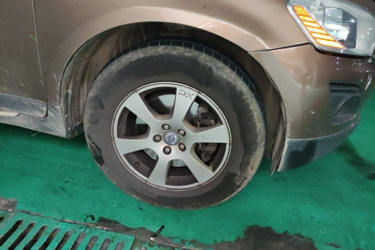 Used Volvo XC60 2010 T6 AWD Zhiya Edition Right Front Wheel Hub
