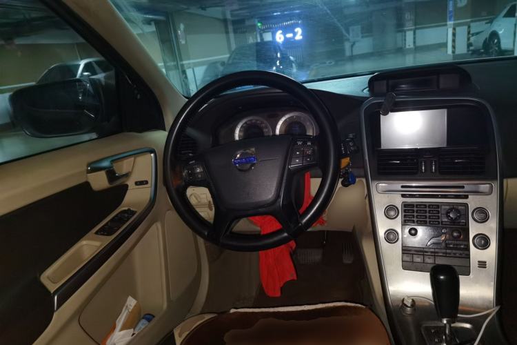 Used Volvo XC60 2010 T6 AWD Zhiya Edition Steering Wheel