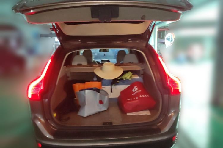 Used Volvo XC60 2010 T6 AWD Zhiya Edition Trunk