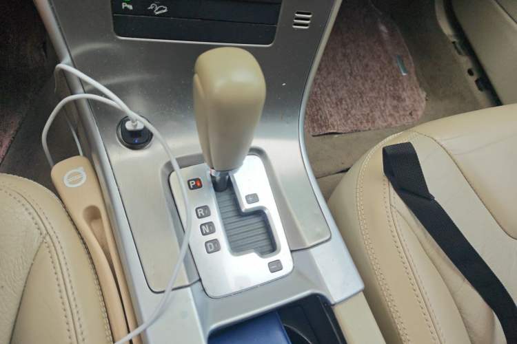 Used Volvo XC60 2010 T6 AWD Zhiya Edition Gear Lever