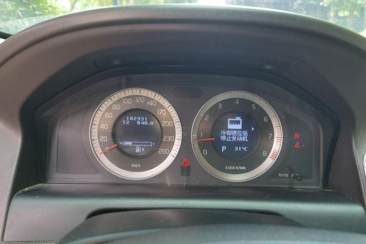 Used Volvo XC60 2010 T6 AWD Prestige Edition Instrument Cluster