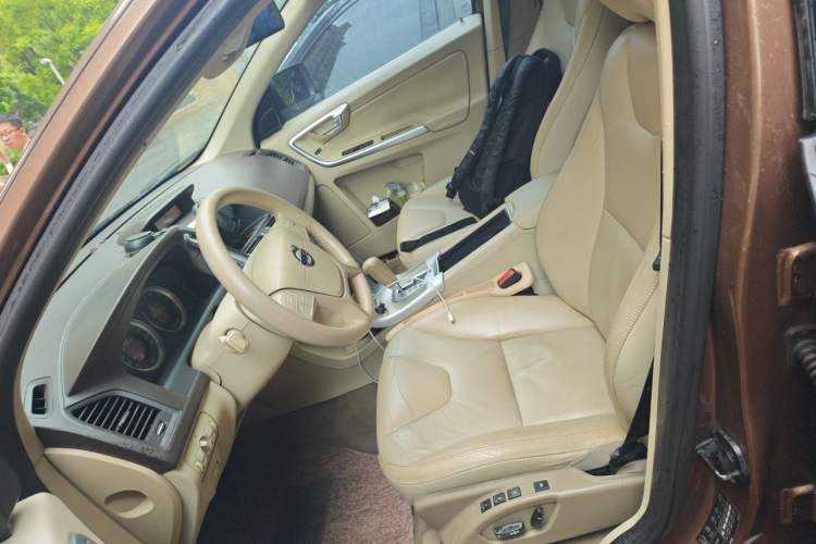 Used Volvo XC60 2010 T6 AWD Zhiya Edition Left Front Seat