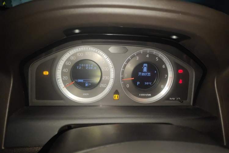 Used Volvo XC60 2010 T6 AWD Zhiya Edition Instrument Cluster