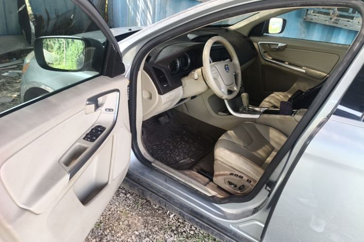 Used Volvo XC60 2010 T6 AWD Zhiya Edition Driver Seat