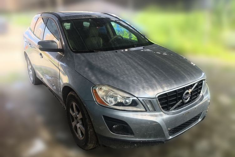 Used Volvo XC60 2010 T6 AWD Zhiya Edition Front Right 45 Deg