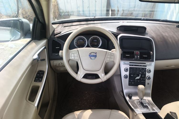 Used Volvo XC60 2010 T6 AWD Zhiya Edition Steering Wheel