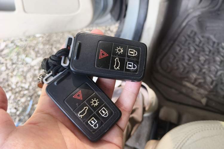 Used Volvo XC60 2010 T6 AWD Zhiya Edition Vehicle Key