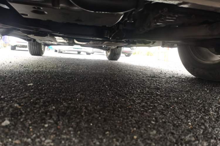 Used Volvo XC60 2011 2.0T Zhiya Edition Chassis Front
