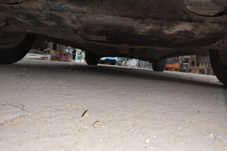Used Volvo XC60 2011 2.0T Zhiya Edition Chassis Front