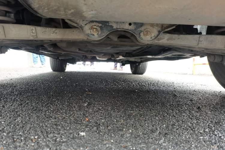 Used Volvo XC60 2011 2.0T Zhiya Edition Chassis Rear