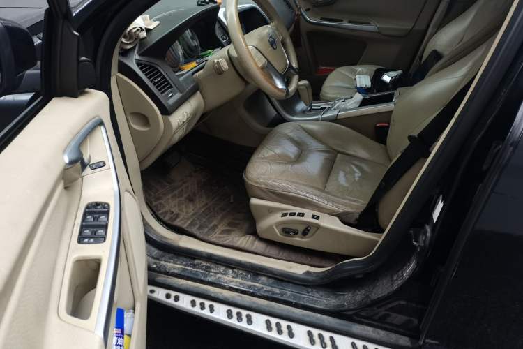 Used Volvo XC60 2011 2.0T Zhiya Edition Driver Seat