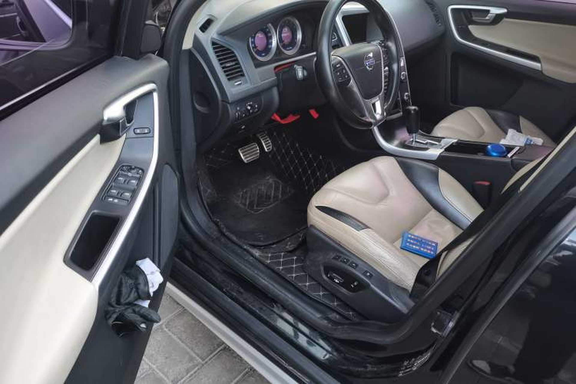 Used Volvo XC60 2011 2.0T Zhiya Edition Driver Seat