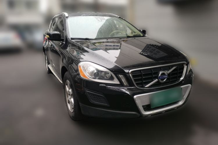 Used Volvo XC60 2011 2.0T Zhiya Edition Front Right 45 Deg