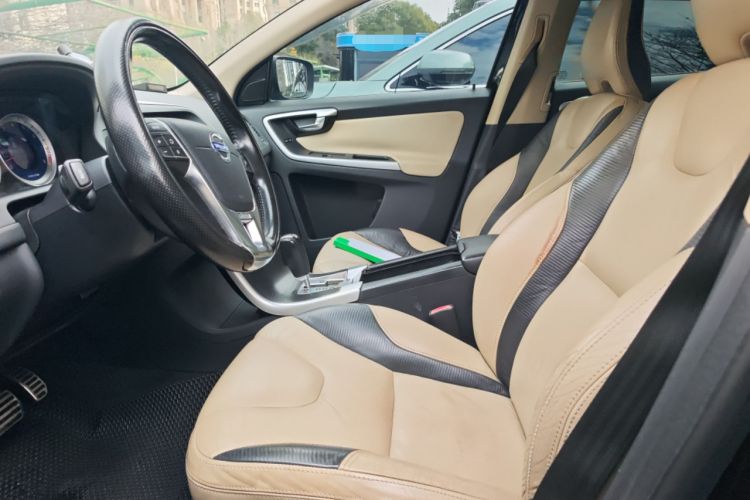 Used Volvo XC60 2011 T6 AWD Zhiya Edition Left Front Seat