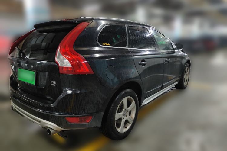 Used Volvo XC60 2011 T6 R-Design Personalized Sport Edition Rear Right 45 Deg