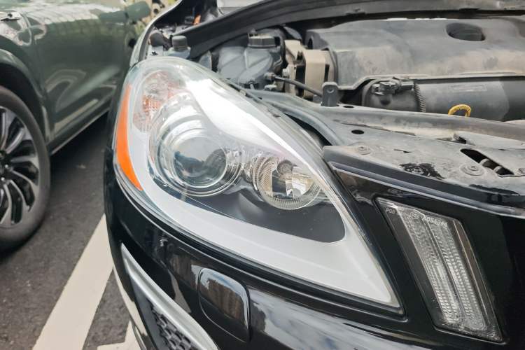 Used Volvo XC60 2011 T6 AWD Zhiya Edition Right Front Headlight