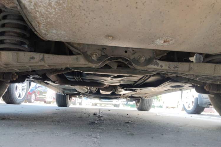 Used Volvo XC60 2011 2.0T Zhiya Edition Chassis Rear