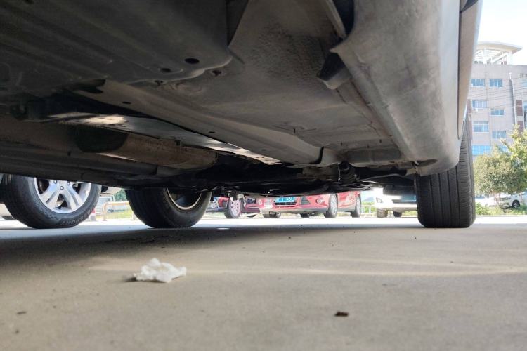 Used Volvo XC60 2011 2.0T Zhiya Edition Chassis Rear Right