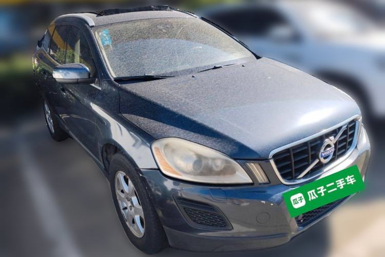 Used Volvo XC60 2011 2.0T Zhiya Edition Front Right 45 Deg