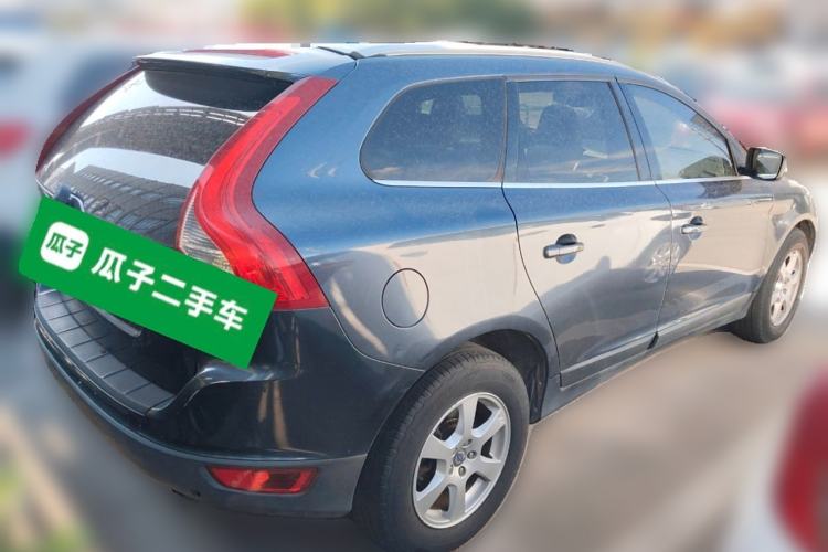 Used Volvo XC60 2011 2.0T Zhiya Edition Rear