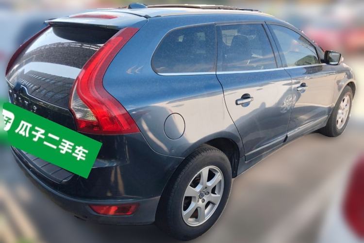Used Volvo XC60 2011 2.0T Zhiya Edition Rear Right 45 Deg