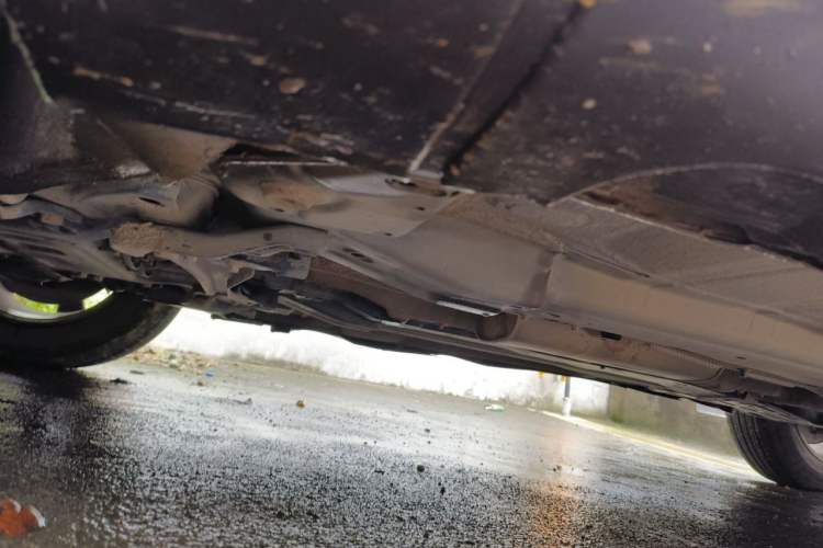 Used Volvo XC60 2011 2.0T Zhiya Edition Chassis Front Left