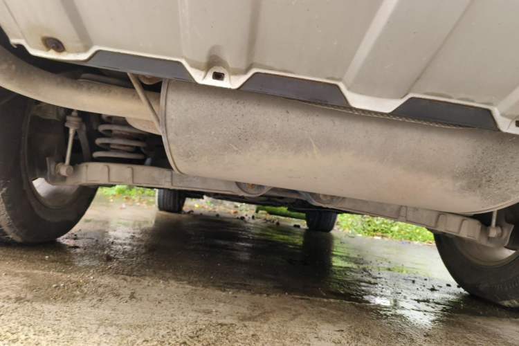 Used Volvo XC60 2011 2.0T Zhiya Edition Chassis Rear