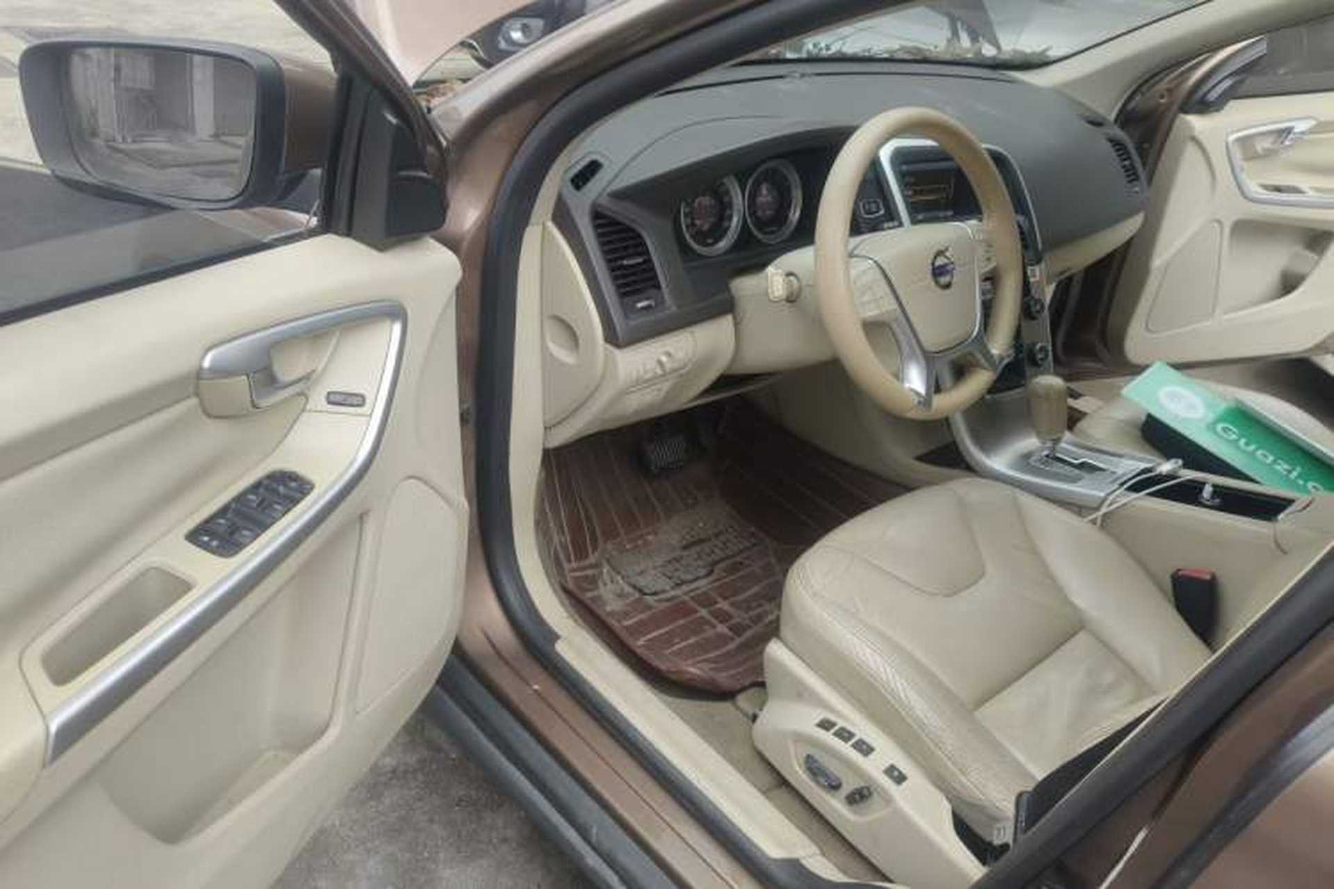 Used Volvo XC60 2011 2.0T Zhiya Edition Driver Seat