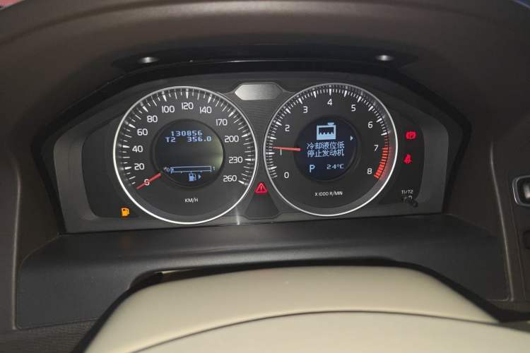 Used Volvo XC60 2011 2.0T Comfort Edition Instrument Cluster