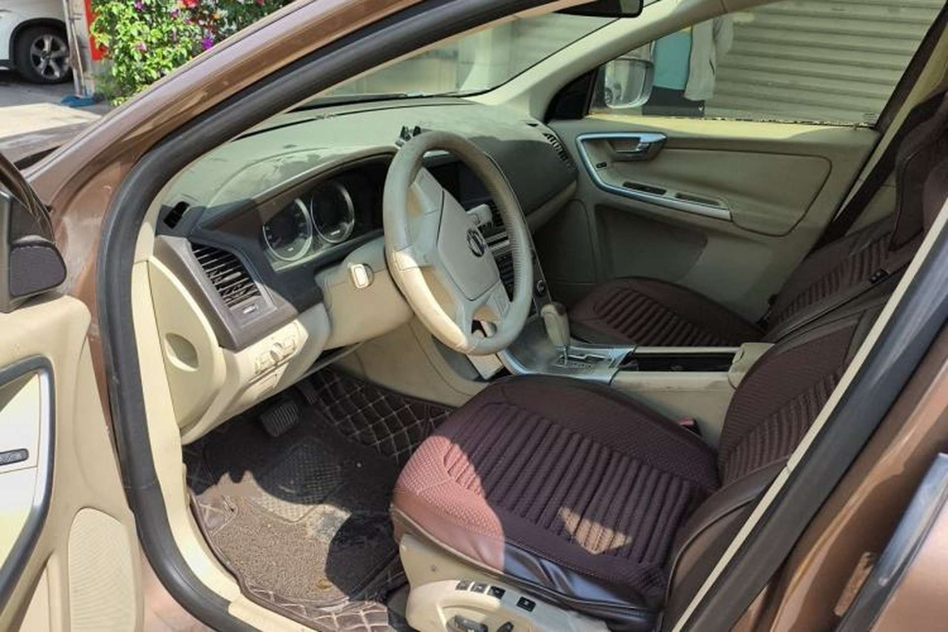Used Volvo XC60 2011 2.0T Comfort Edition Left Front Seat