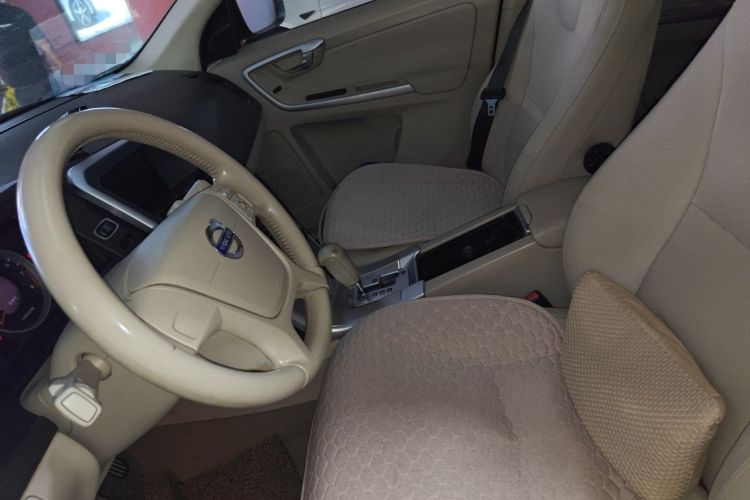 Used Volvo XC60 2011 2.0T Comfort Edition Left Front Seat