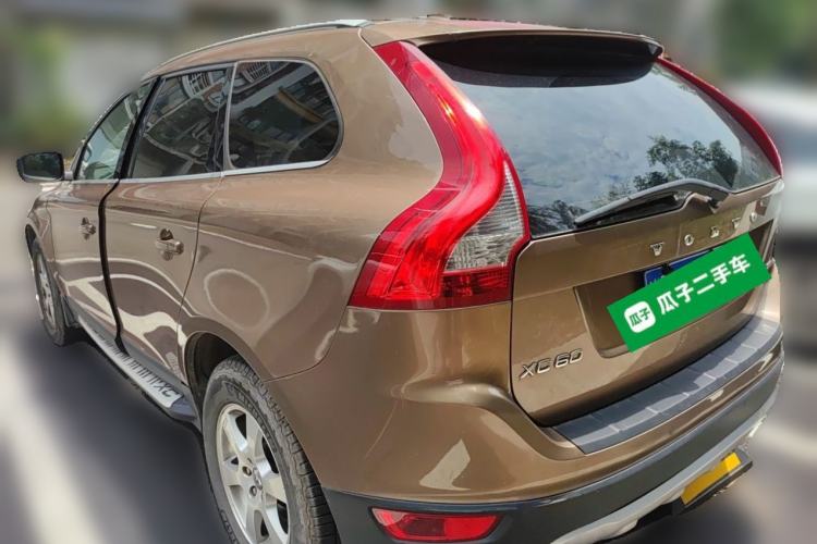 Used Volvo XC60 2011 2.0T Zhiya Edition Rear Left 45 Deg