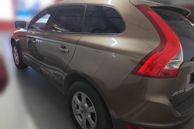 Used Volvo XC60 2011 2.0T Comfort Edition Rear Left 45 Deg