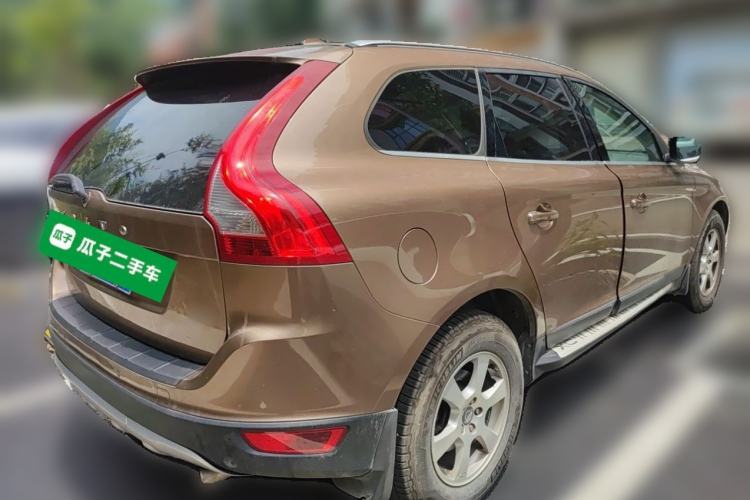 Used Volvo XC60 2011 2.0T Zhiya Edition Rear Right 45 Deg