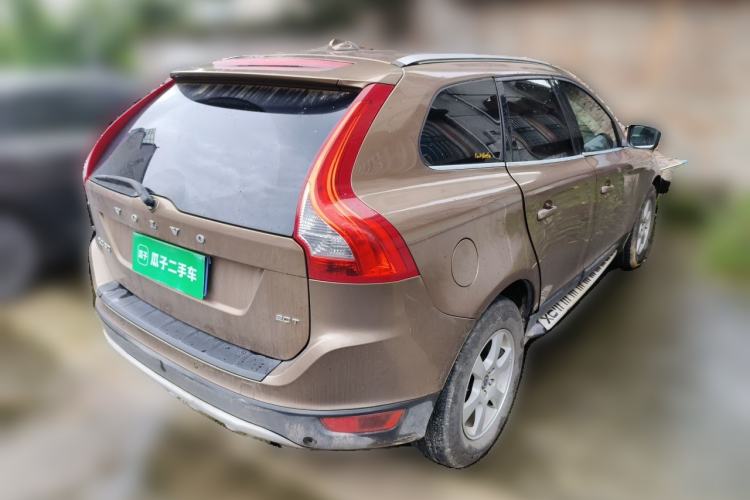 Used Volvo XC60 2011 2.0T Zhiya Edition Rear Right 45 Deg
