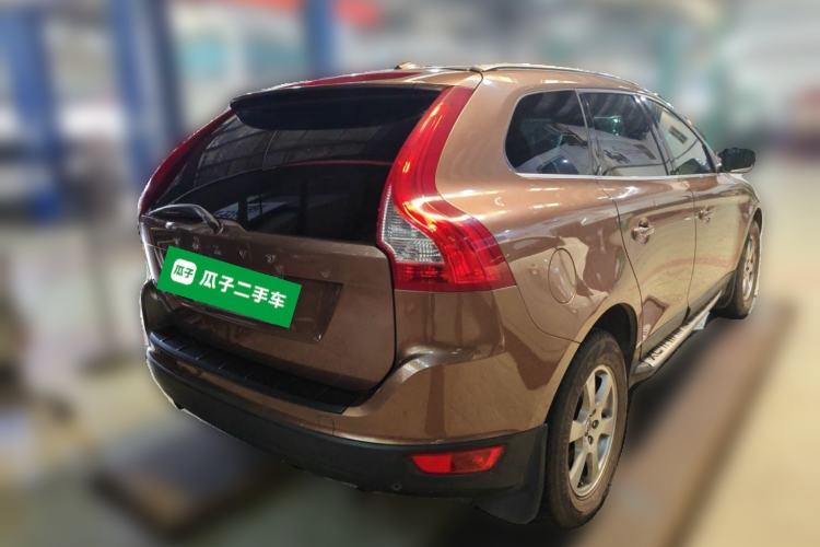 Used Volvo XC60 2011 2.0T Zhiya Edition Rear Right 45 Deg