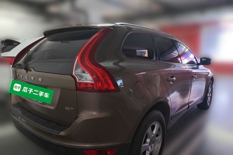 Used Volvo XC60 2011 2.0T Comfort Edition Rear Right 45 Deg