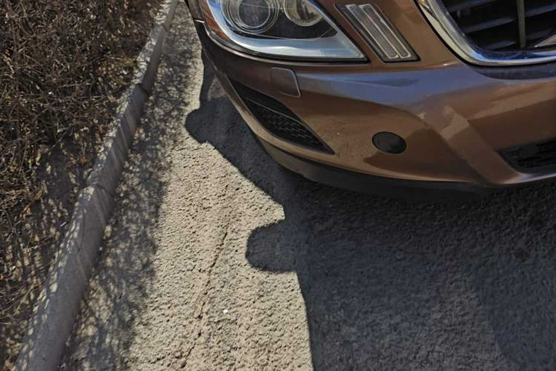 Used Volvo XC60 2011 2.0T Zhiya Edition Right Front Headlight