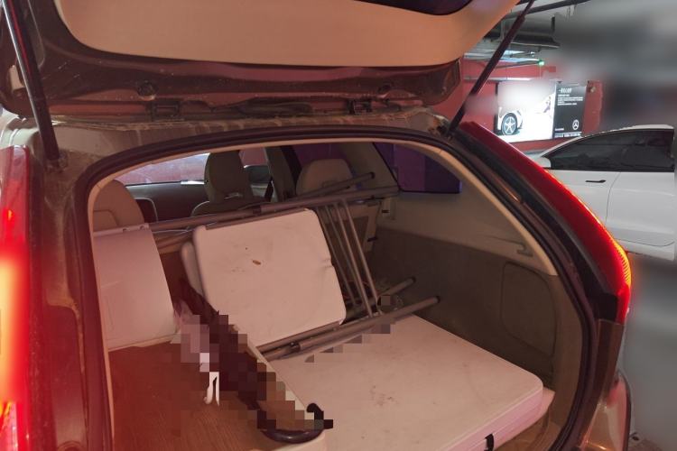 Used Volvo XC60 2011 2.0T Comfort Edition Trunk