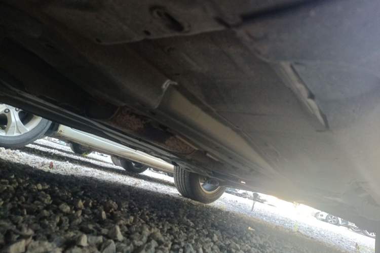 Used Volvo XC60 2011 2.0T Zhiya Edition Chassis Front Left