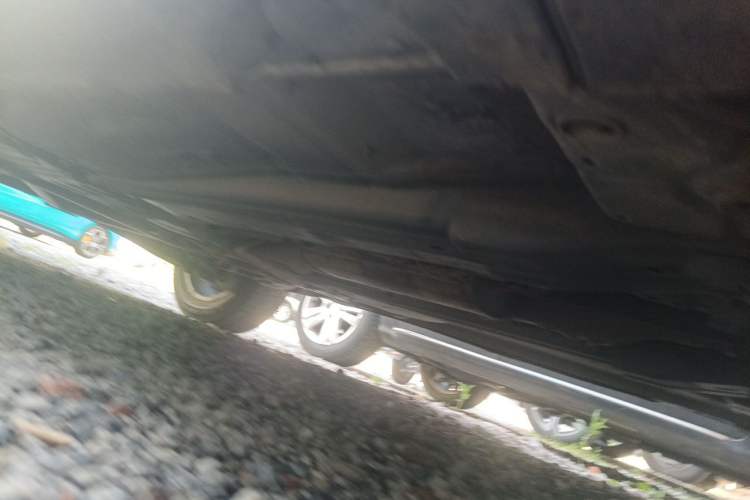 Used Volvo XC60 2011 2.0T Zhiya Edition Chassis Front Right