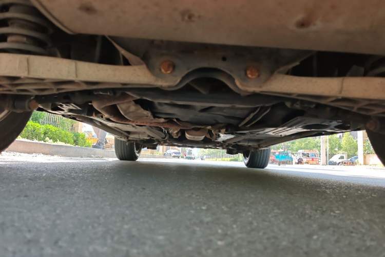 Used Volvo XC60 2011 2.0T Zhiya Edition Chassis Rear