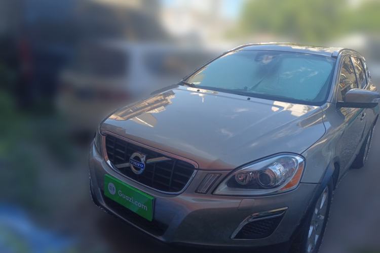 Used Volvo XC60 2011 2.0T Zhiya Edition Front