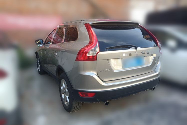 Used Volvo XC60 2011 2.0T Zhiya Edition Rear Left 45 Deg