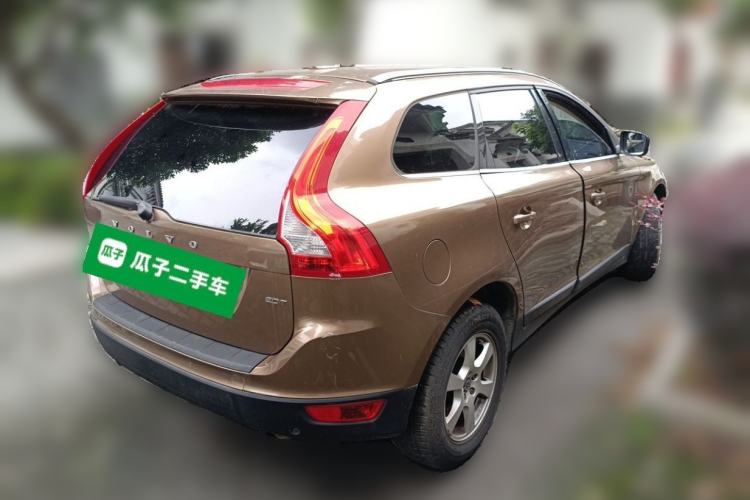 Used Volvo XC60 2011 2.0T Zhiya Edition Rear Right 45 Deg