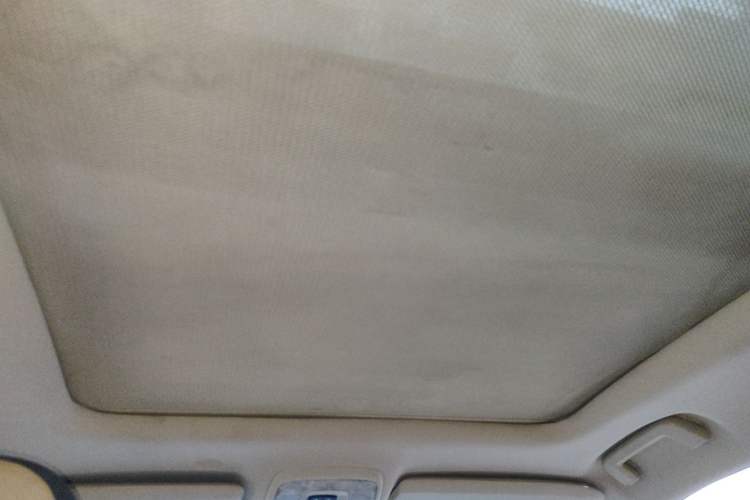 Used Volvo XC60 2011 2.0T Zhiya Edition Headliner